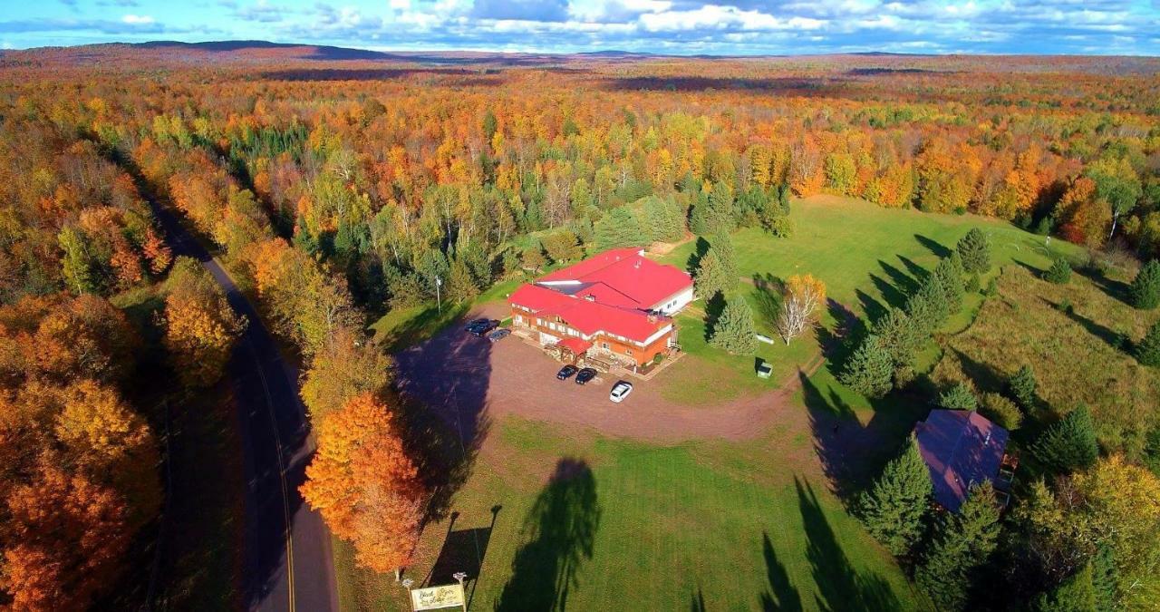 North Ironwood Acres - Black River Lodge Exterior photo
